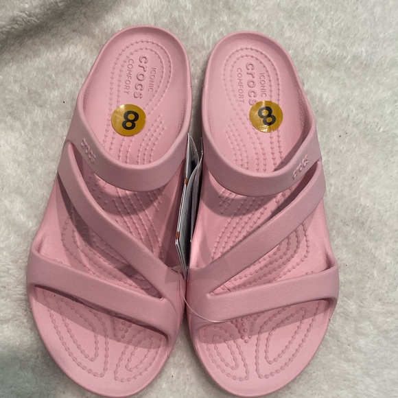 💗🆕Crocs Kadee II Sandal W, Pink, Size 8 - Picture 2 of 6